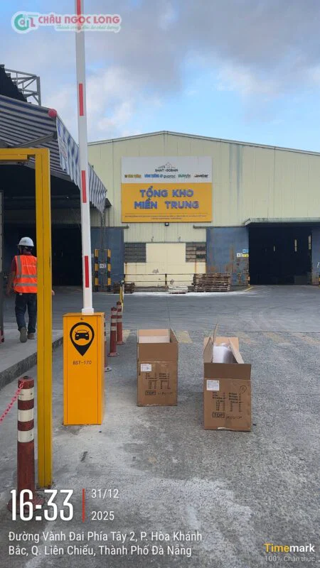 Thi công bãi giữ xe thông minh 20 thi cong barrie tu dong da nang 1