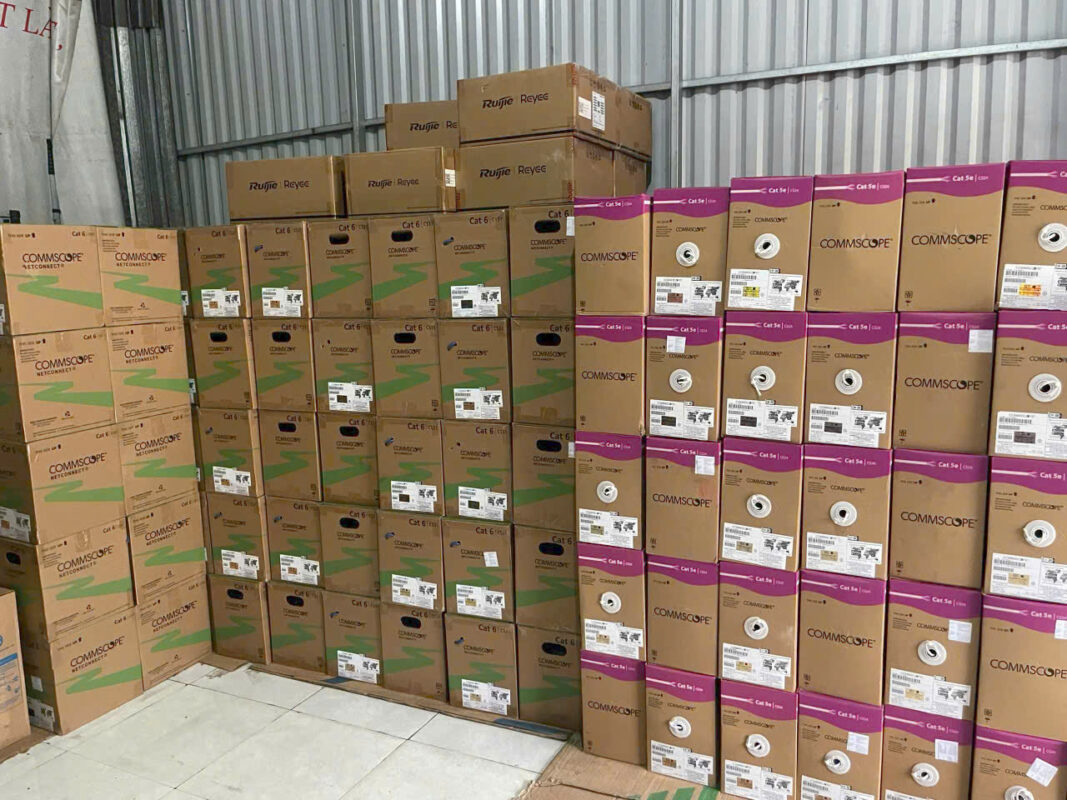 cap mang commscope cat5 6 219590 2 cat6 1427254 6 2