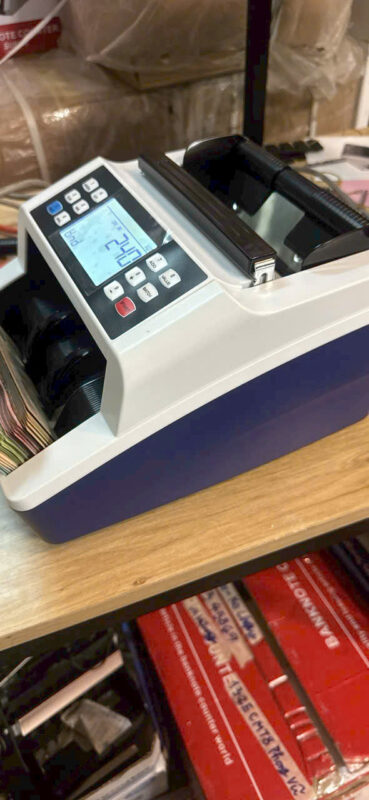 may dem tien kiem tra tien gia oudis 8899 new may dem tien kiem tra tien gia oudis 8899 new